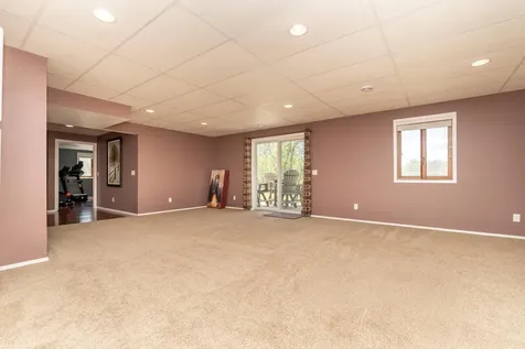 7195 County Road 10 E Chaska MN 55318
