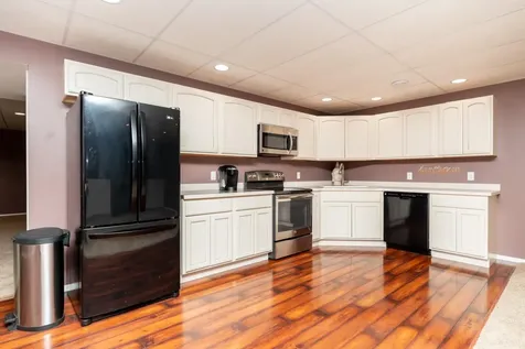 7195 County Road 10 E Chaska MN 55318