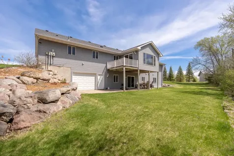 7195 County Road 10 E Chaska MN 55318