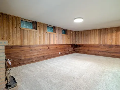 3613 Robin Lane Hopkins MN 55305