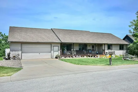 1429 Ridgewood Drive Winona MN 55987