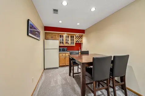 14040 96th Avenue N Maple Grove MN 55369