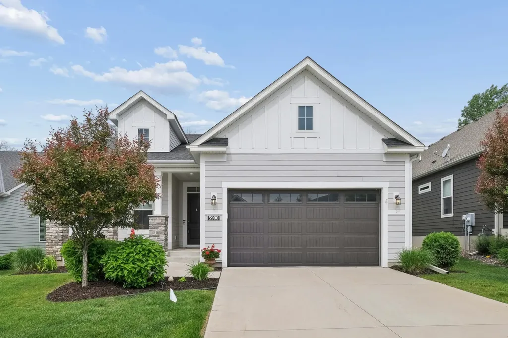 5900 Ayrshire Lane Shorewood MN 55331