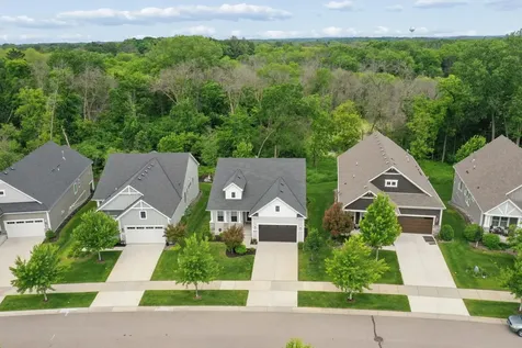 5900 Ayrshire Lane Shorewood MN 55331