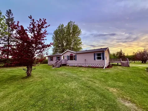 4325 94th Avenue NW Roosevelt MN 56673