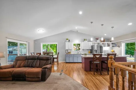 842 Colby Street Taylors Falls MN 55084