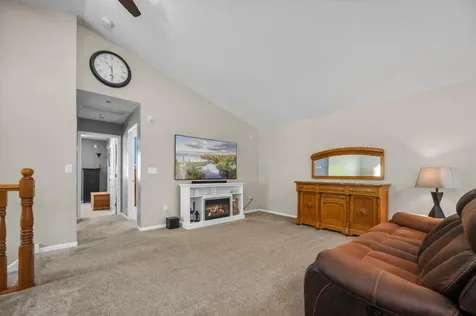 842 Colby Street Taylors Falls MN 55084