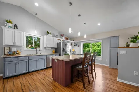 842 Colby Street Taylors Falls MN 55084