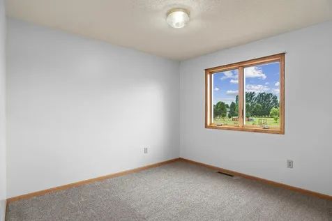 29648 142nd Street Princeton MN 55371