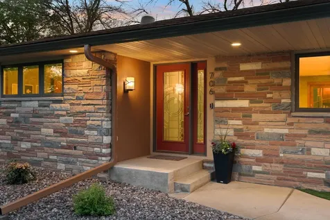 706 23rd Street SW Austin MN 55912