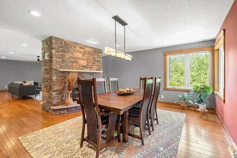 706 23rd Street SW Austin MN 55912