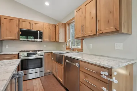 4320 217th Avenue NE Cedar MN 55011