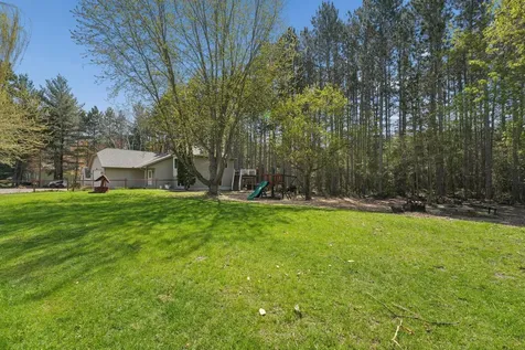 4320 217th Avenue NE Cedar MN 55011