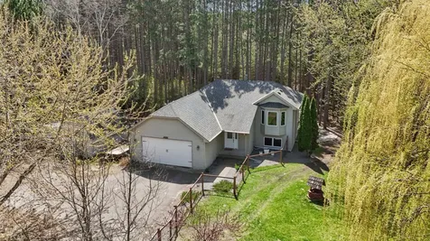4320 217th Avenue NE Cedar MN 55011