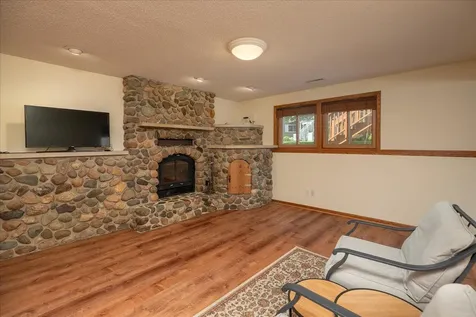 619 Chalet Drive NW Rochester MN 55901