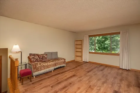 619 Chalet Drive NW Rochester MN 55901