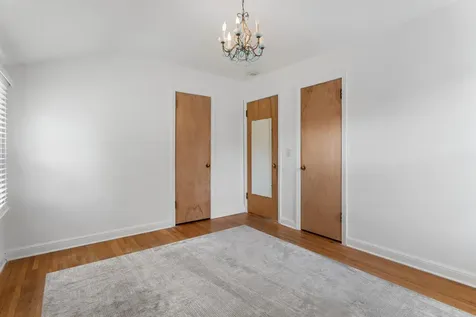 3707 42nd Avenue N Robbinsdale MN 55422