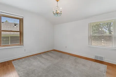 3707 42nd Avenue N Robbinsdale MN 55422