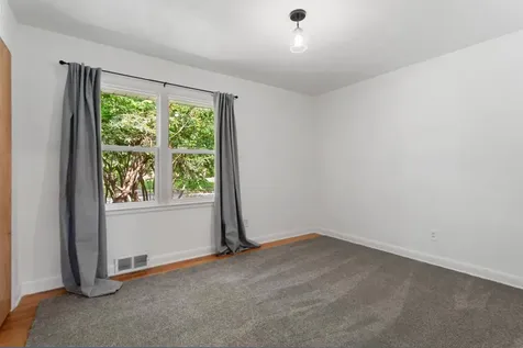 3707 42nd Avenue N Robbinsdale MN 55422