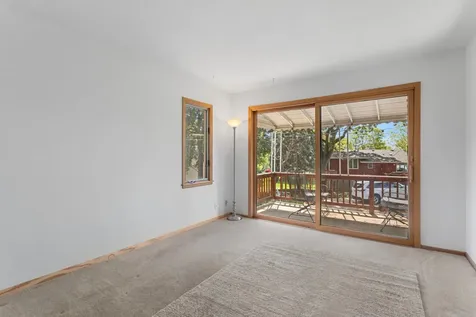 3707 42nd Avenue N Robbinsdale MN 55422