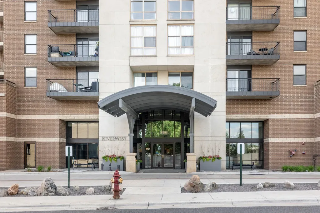 401 S 1st Street Minneapolis MN 55401