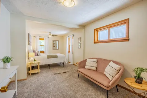 5425 32nd Avenue S Minneapolis MN 55417