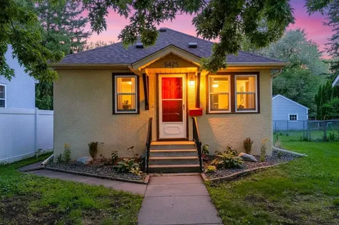 5425 32nd Avenue S Minneapolis MN 55417