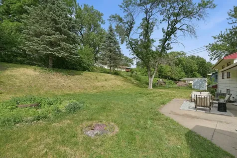 7944 Hillside Trail S Cottage Grove MN 55016
