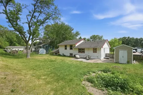 7944 Hillside Trail S Cottage Grove MN 55016