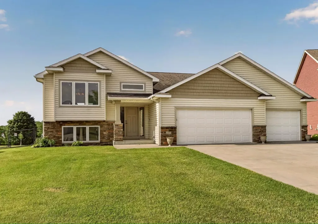 4682 Arctic Lane NW Rochester MN 55901