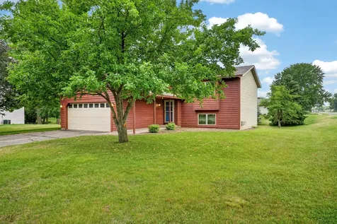 13806 Zarthan Court Savage MN 55378