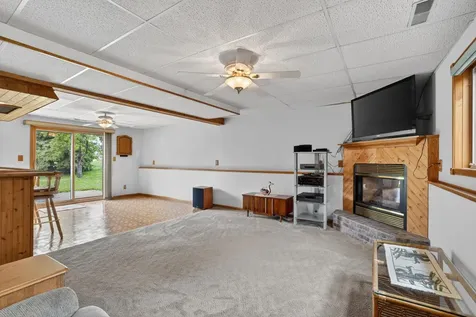 13806 Zarthan Court Savage MN 55378