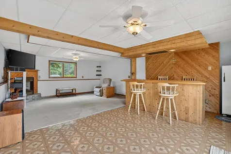 13806 Zarthan Court Savage MN 55378