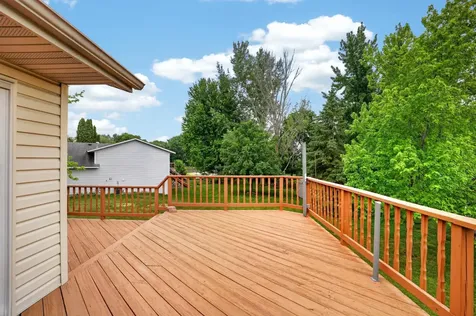 13806 Zarthan Court Savage MN 55378