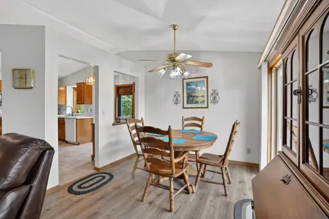 13806 Zarthan Court Savage MN 55378