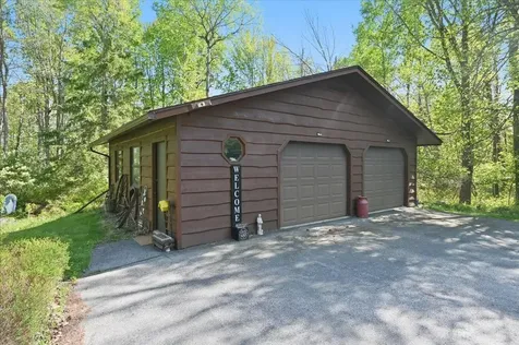 2024 County Road 61 Carlton MN 55718