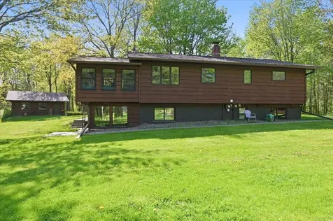 2024 County Road 61 Carlton MN 55718