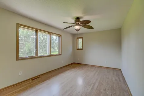 18925 26th Avenue N Plymouth MN 55447
