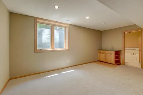 18925 26th Avenue N Plymouth MN 55447