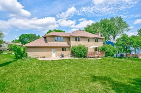 18925 26th Avenue N Plymouth MN 55447