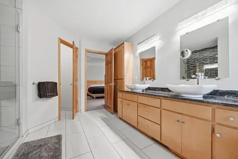 10825 46th Place N Plymouth MN 55442