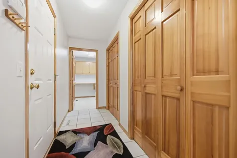 10825 46th Place N Plymouth MN 55442