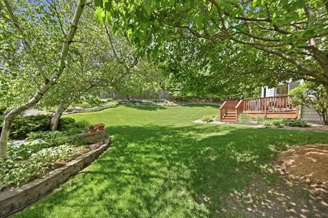 10825 46th Place N Plymouth MN 55442