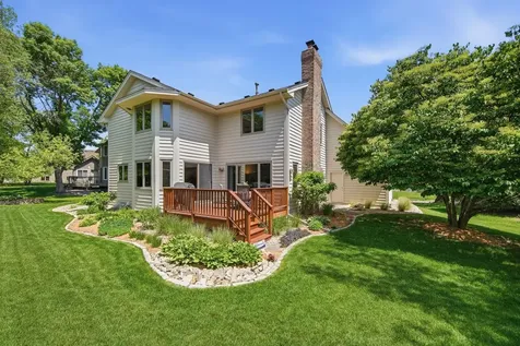 10825 46th Place N Plymouth MN 55442