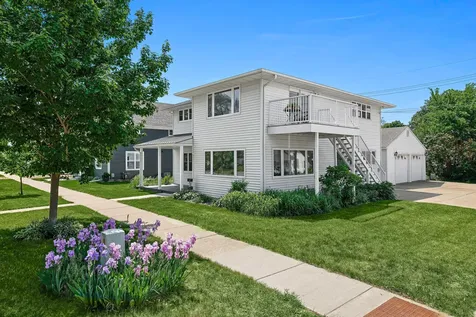 417 N Washington Street Lake City MN 55041