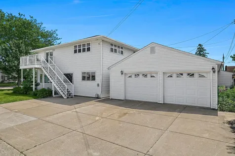417 N Washington Street Lake City MN 55041