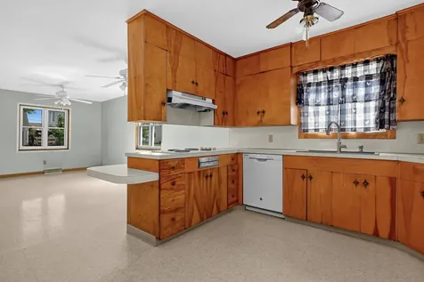 417 N Washington Street Lake City MN 55041
