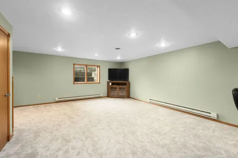 1970 121st Street Woodstock MN 56186