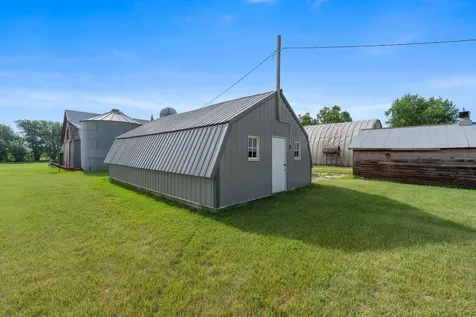 1970 121st Street Woodstock MN 56186