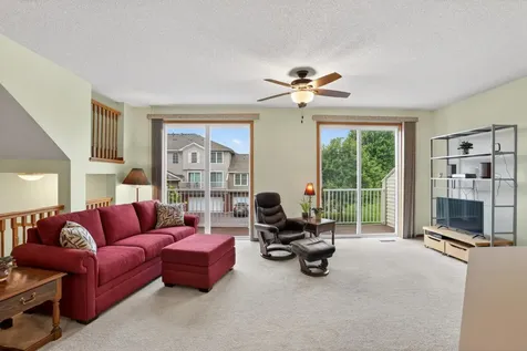 20016 Heritage Drive Lakeville MN 55044